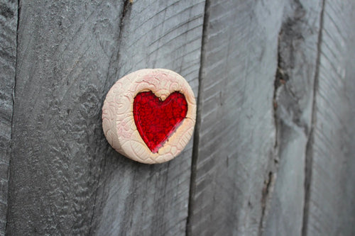 Ceramic Pink Lace Heart Pebble