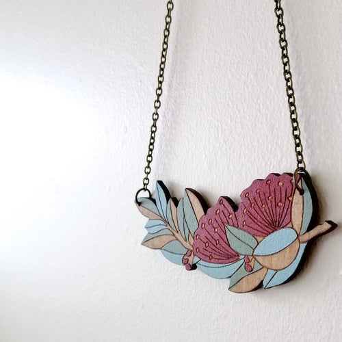 Rimu Pohutukawa Necklace