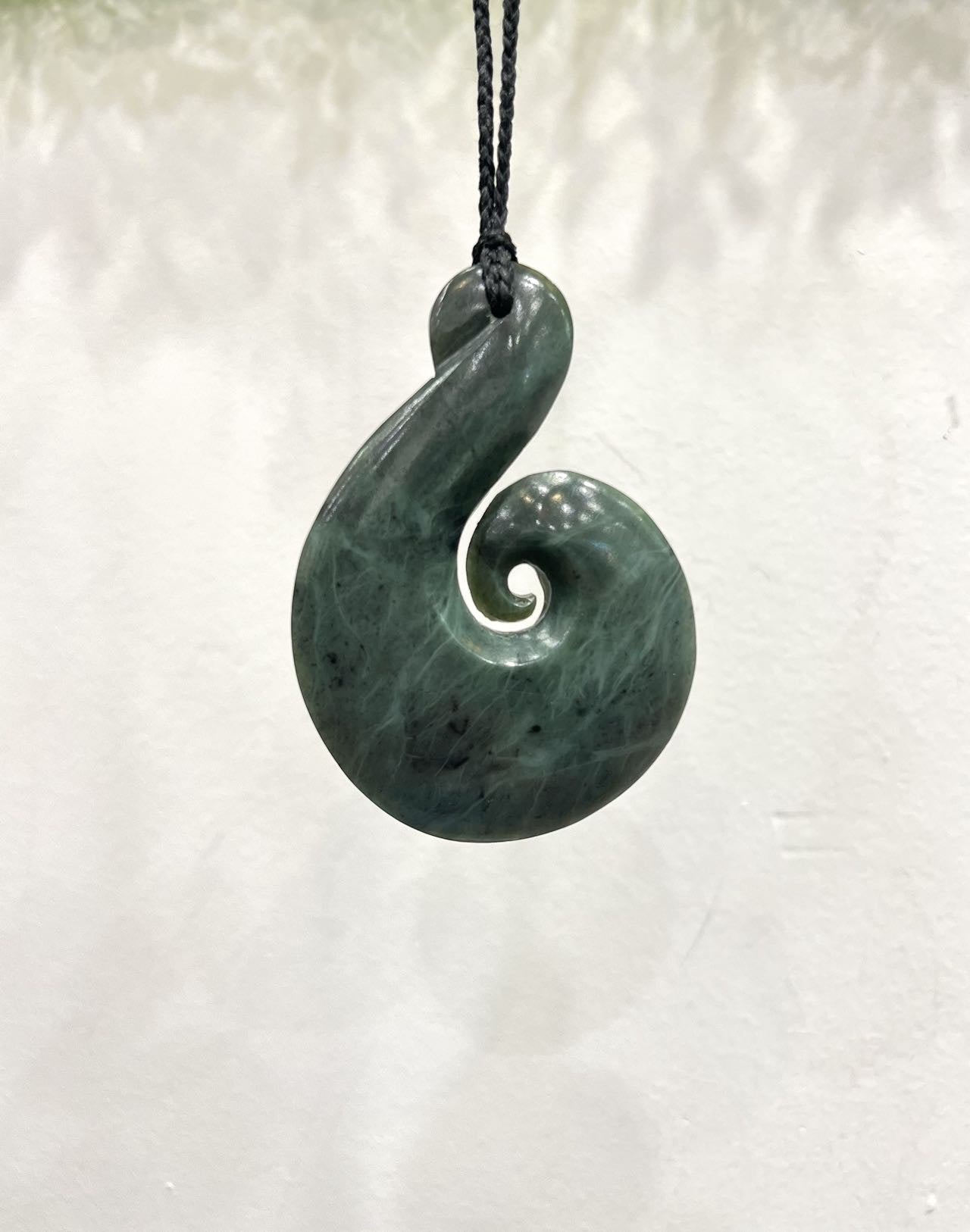 New zealand Jade Greenstone Pounamu Fish Hook Pendant Necklace