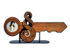 Pikorua (Twist) 21st & Celebration Key with Stand