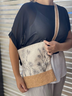 Cork Fabric Bag - Ti Kouka Black on Natural