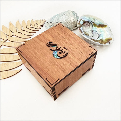 Small Trinket Box Relief - Pikorua