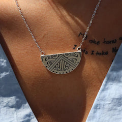 Maunga-nui  Breastplate Necklace - Silver
