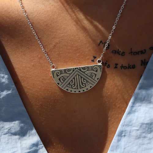 Maunga-nui  Breastplate Necklace - Silver