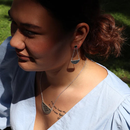 Niho Breastplate Earrings - Silver