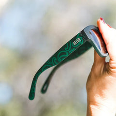 Sunnies - River Jayden - Cilla Black - Pounamu