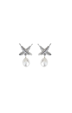 Boh Runga - Feather Kisses Pearl Studs