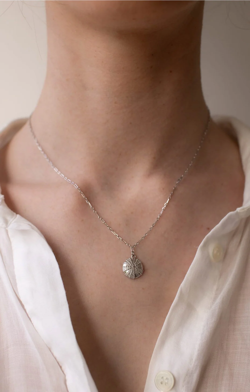 Boh Runga - Sterling Silver Kina Pendant