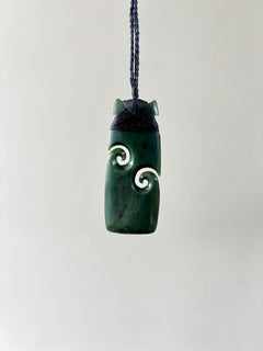 Greenstone / Pounamu Pendant Toki Twin Koru 75mm