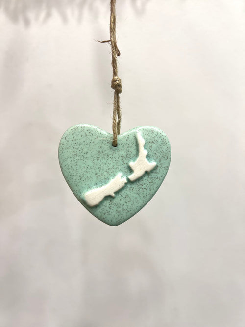 Ceramic Hanging Heart Greensand Mini