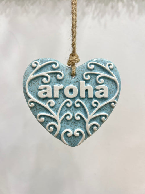 Ceramic Hanging Heart Pattern Bluesand