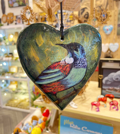 NZ Handcrafted Ceramic Heart L - Tui Detailed