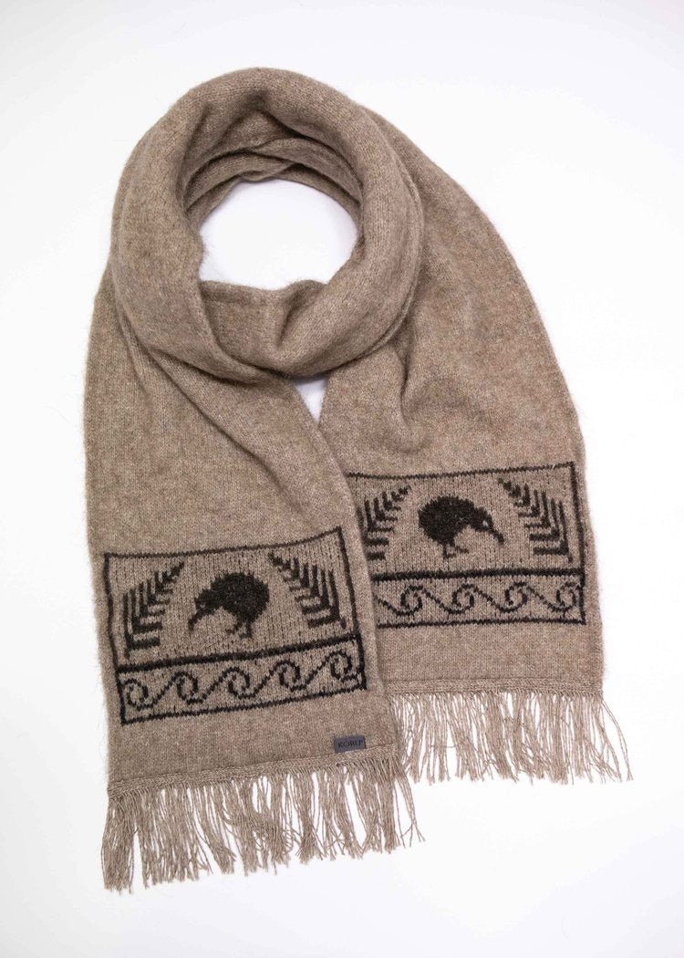 Merino Possum Kiwi Scarf KO129 – gecko in the village