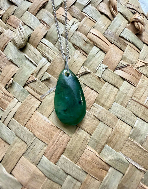 NZ Greenstone / Pounamu Pendant Drop 20mm