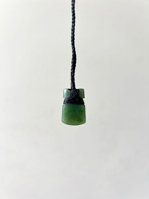 NZ greenstone toki pendant

authentic pounamu necklace New Zealand

matt finish jade toki

Māori toki meaning necklace