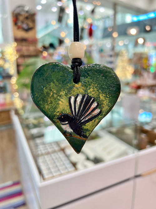 NZ Handcrafted Ceramic Heart S - Fantail