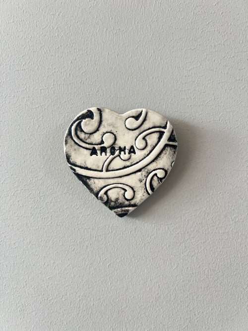 NZ Handmade Kowhaiwhai Ceramic Heart