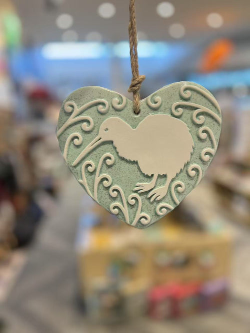 Ceramic Hanging Heart Large - Kiwi/Koru