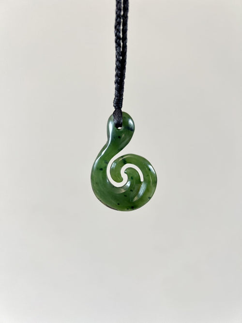 Greenstone / Pounamu Pendant Koru Wave