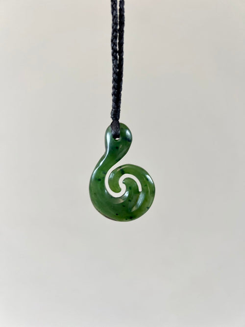 Greenstone / Pounamu Pendant Koru Wave