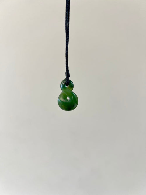 Greenstone  / Pounamu Pendant Single Twist