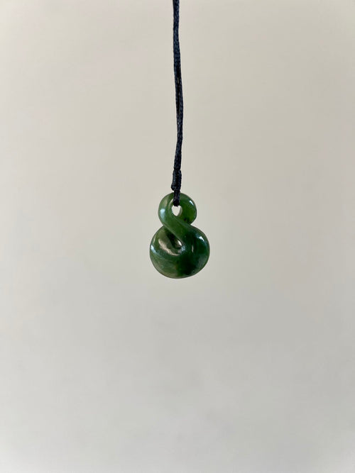 Greenstone  / Pounamu Pendant Single Twist