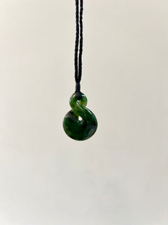 Greenstone  / Pounamu Pendant Single Twist