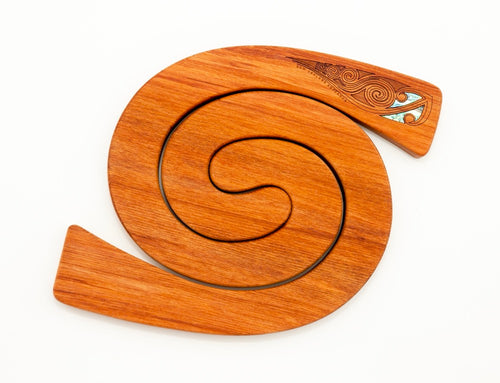 Rimu 2 in 1 Tablemat With Paua Inlay