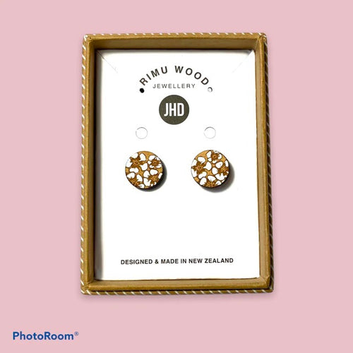 NZ Rimu Stud Earrings - Manuka Bunch