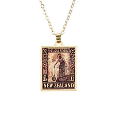 Wahine Tunu Kai– 1935 Pictorial Stamp Necklace