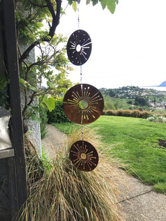 Corten Spinning Art - Allium Trio