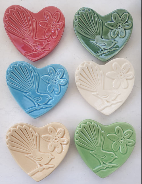 Ceramic Fantail Manuka Flower Heart Bowl