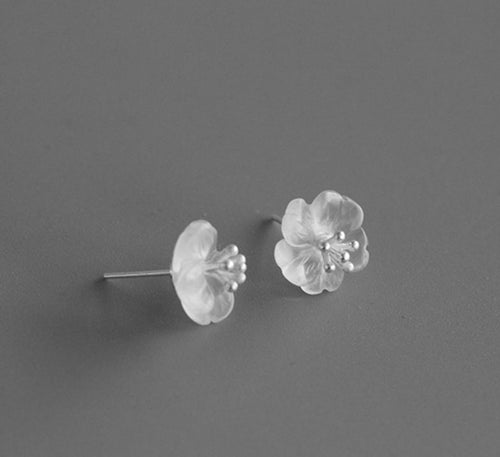 Sterling Silver Earring - Rock Crystal Manuka Flower