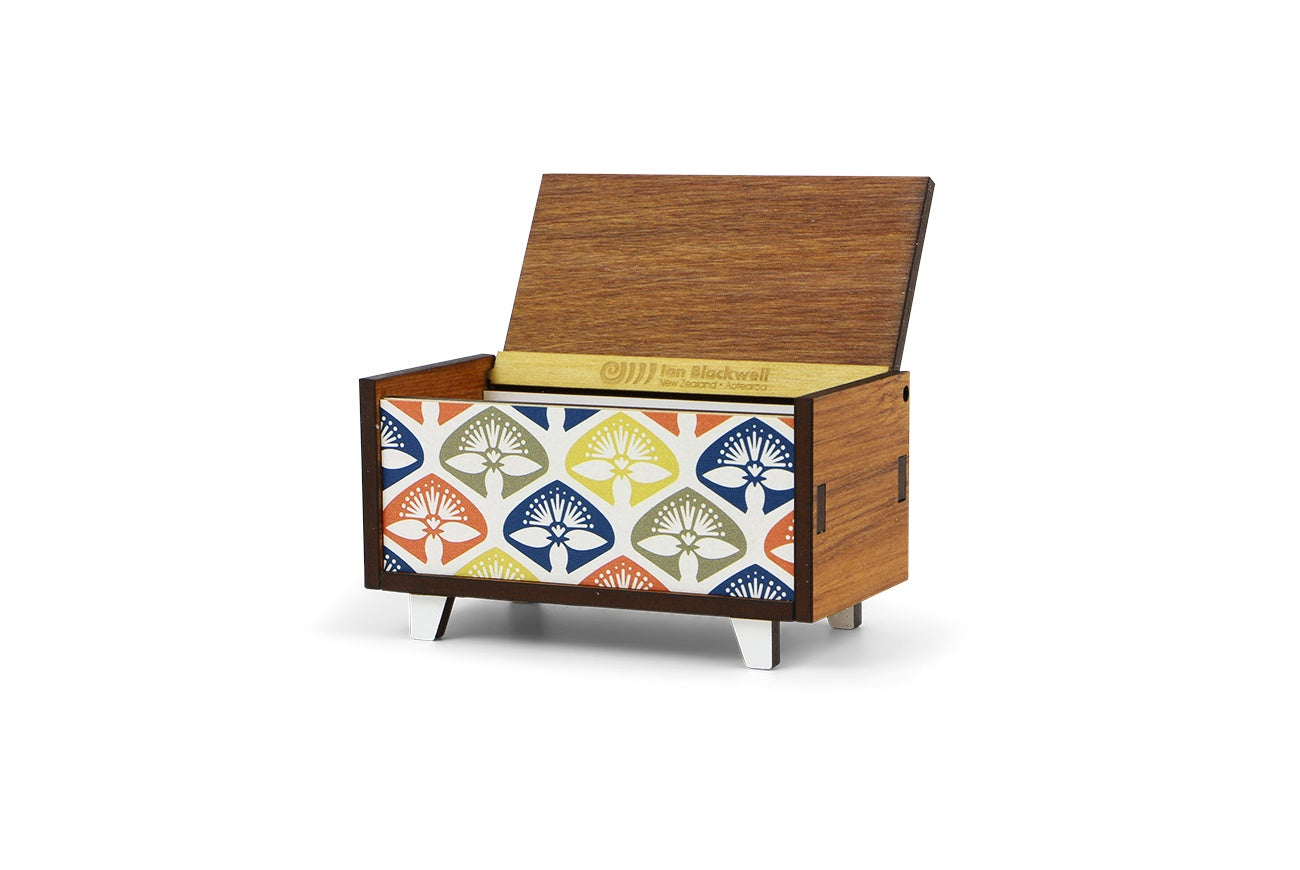 Pop Box - Pattern Pohutukawa – gecko in the village