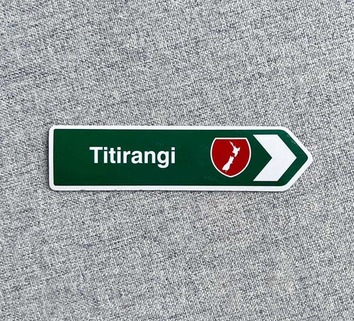 NZ Green Road Sign Magnet - Titirangi